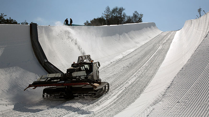 Making of a halfpipe